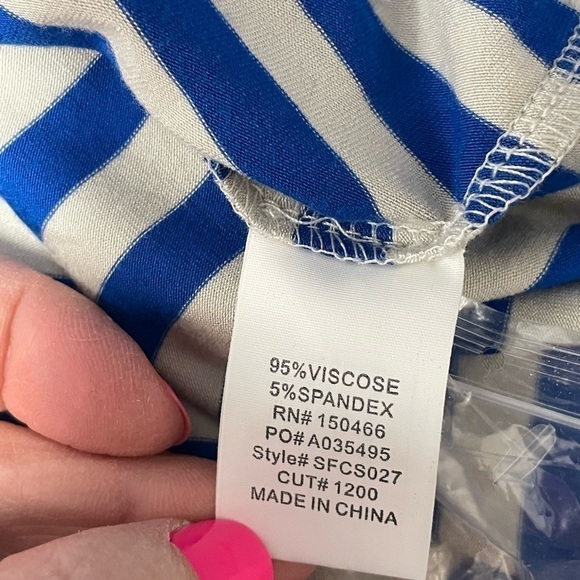 41 Hawthorne Blue Grey Short Sleeved Striped Tee, Shoulder Button Accent, Medium - Picture 4 of 7